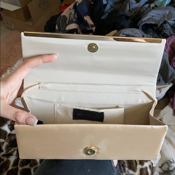 Purse - Picture 2 of 2